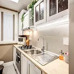 Apartament Residenza Paola - 2br Trastevere Rzym
